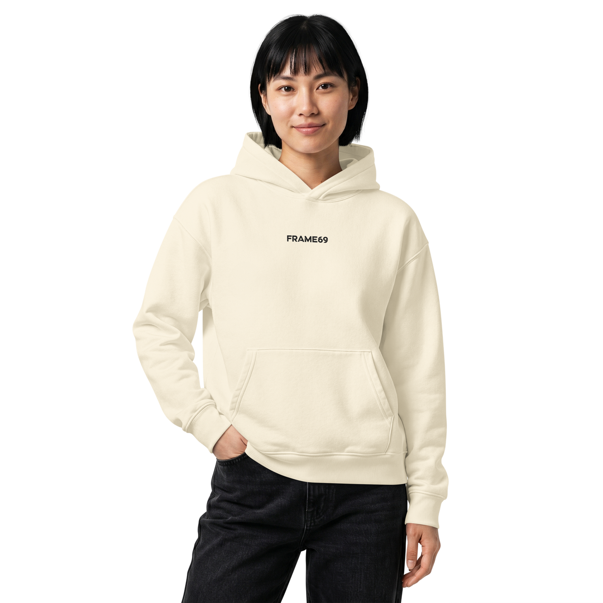 Relaxed hoodie in cream with hood and front kangaroo pocket