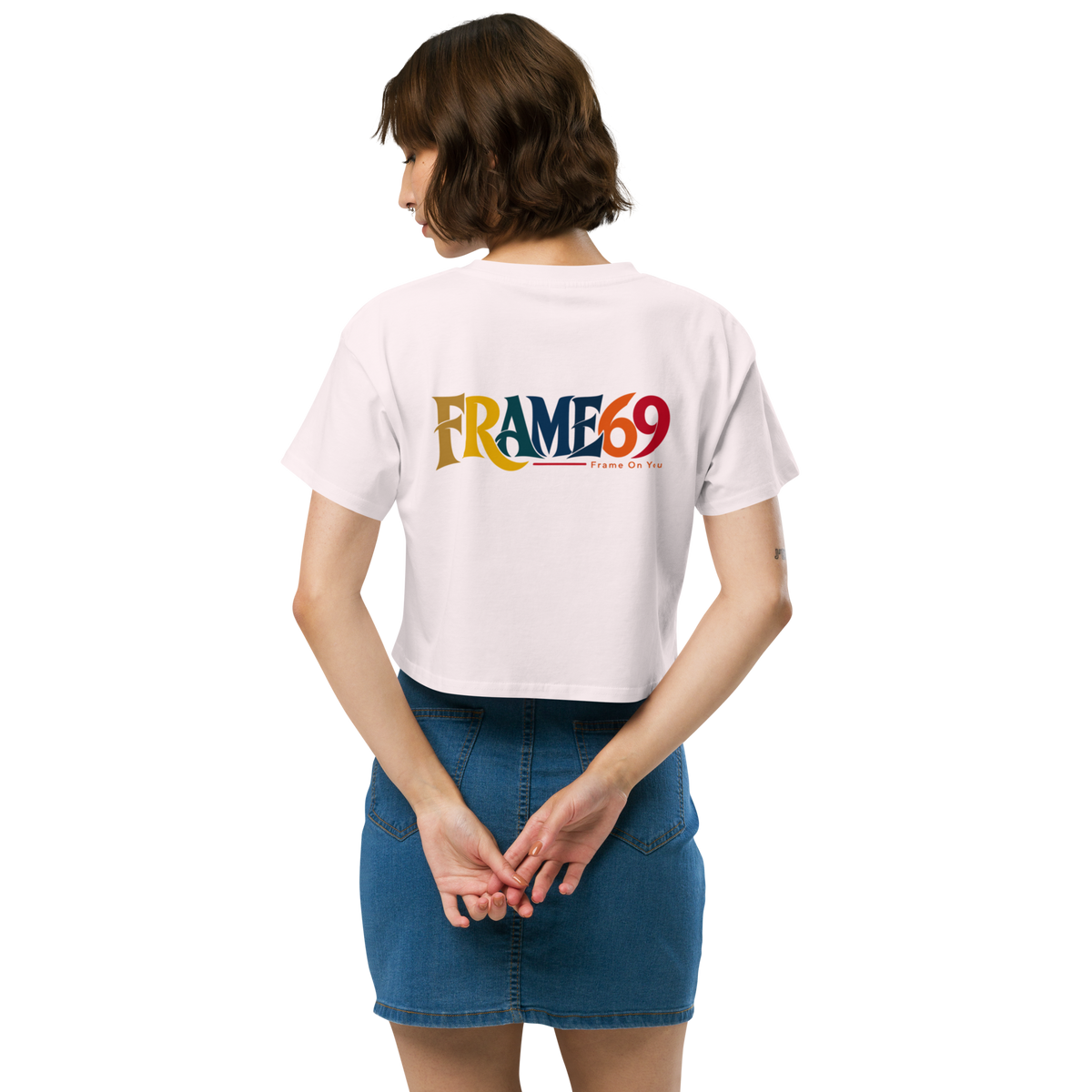 Cream cropped tee with back graphic logo print